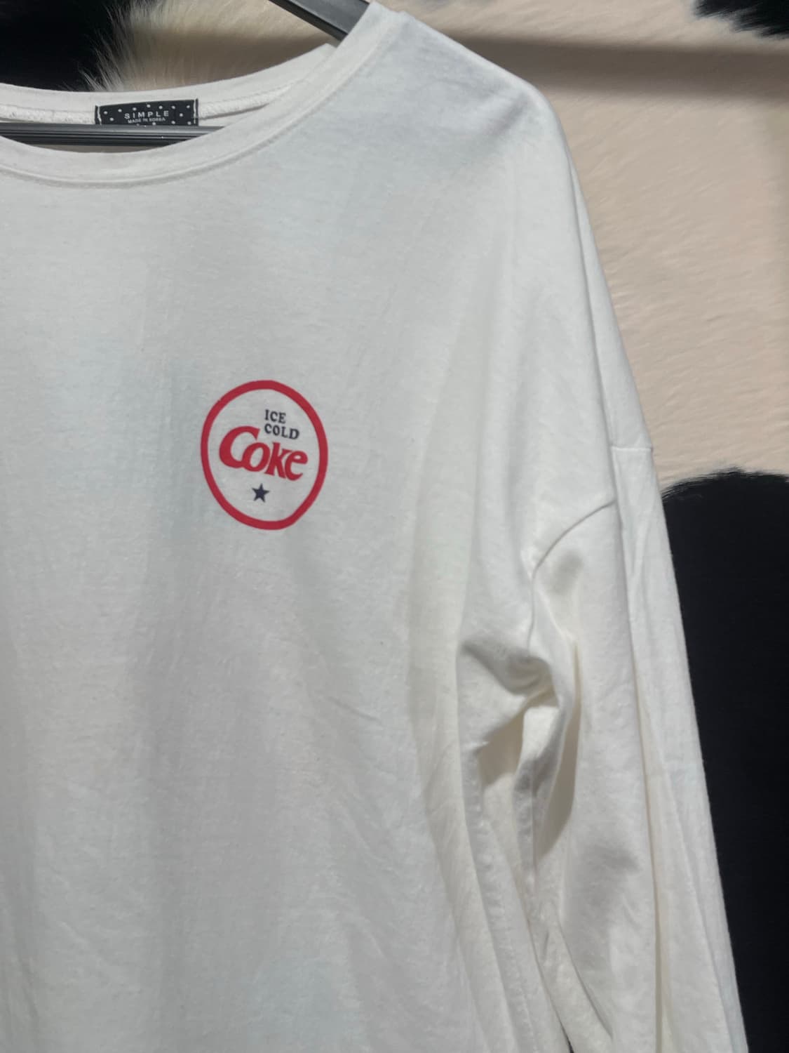 Coke 프린팅 화이트 롱슬리브 상품이미지3