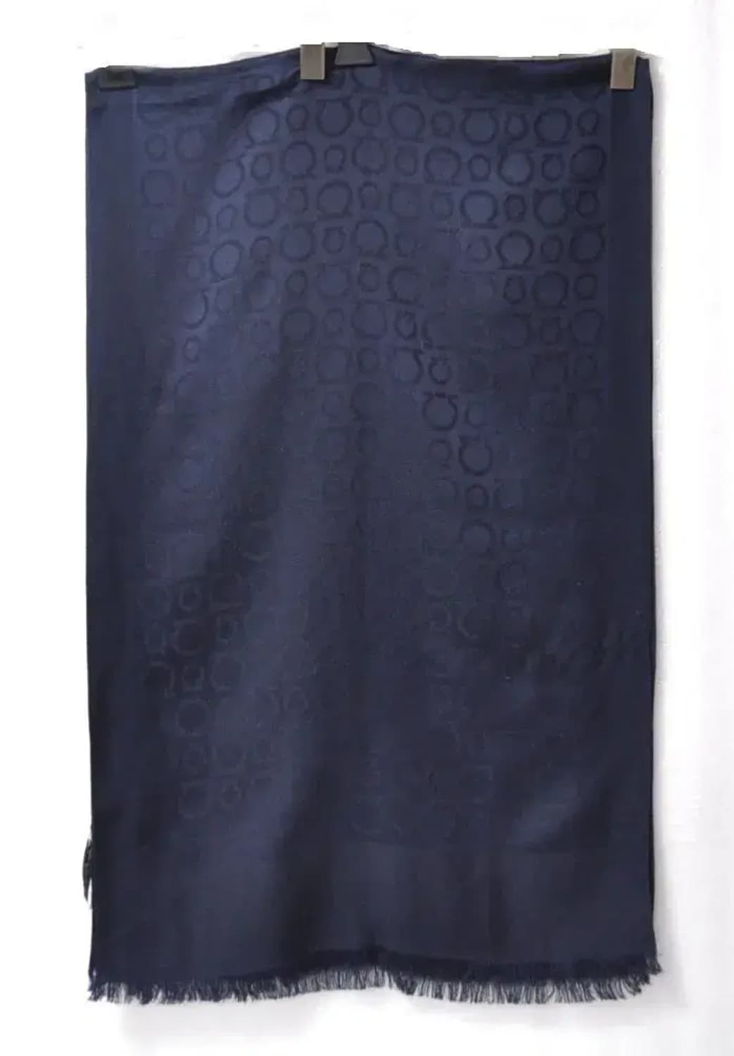 페레가모 간치니패턴양면머플러(정품) 상품이미지3