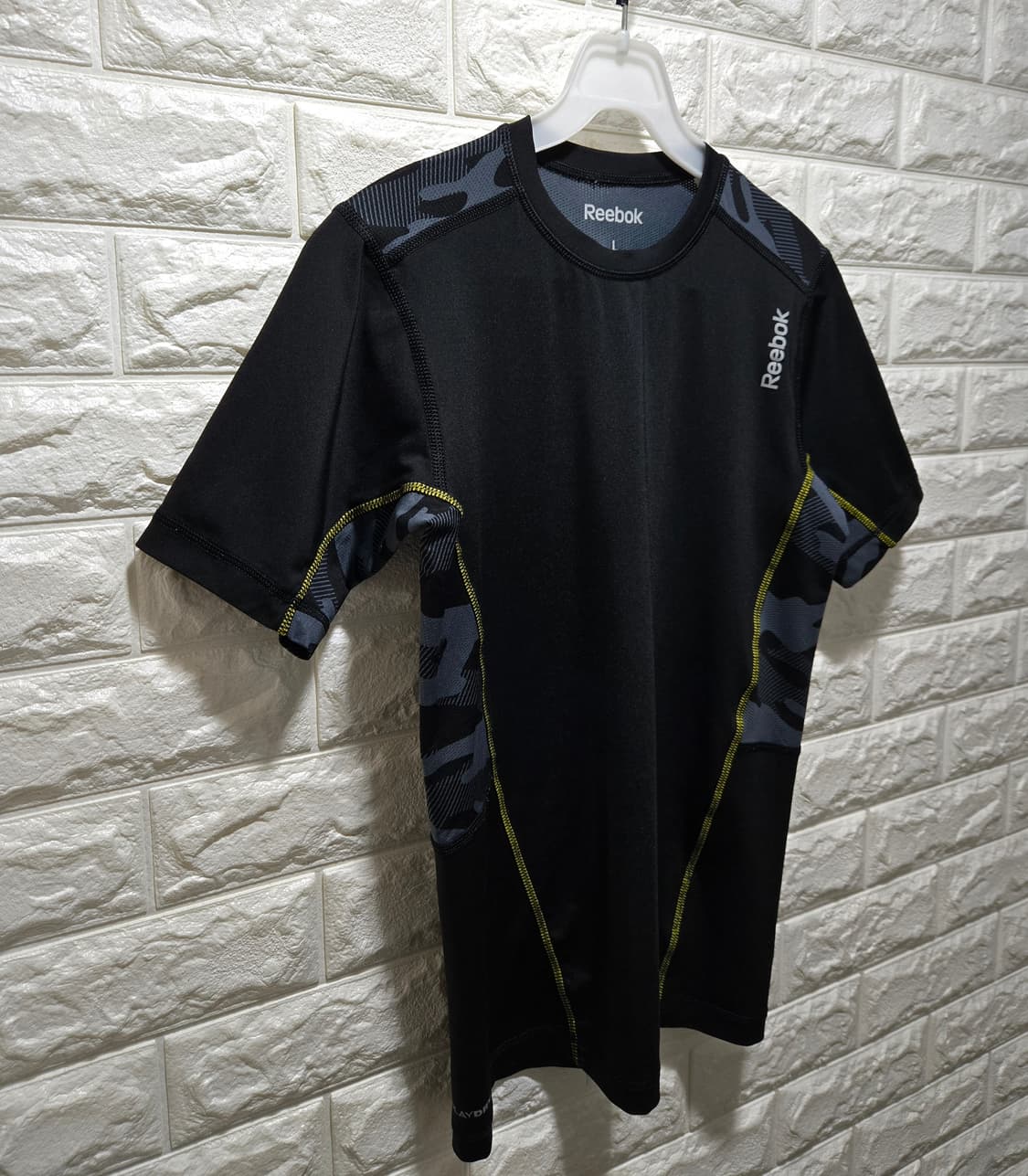 리복 플레이드라이 컴프레션 반팔티 100~105 상품이미지3