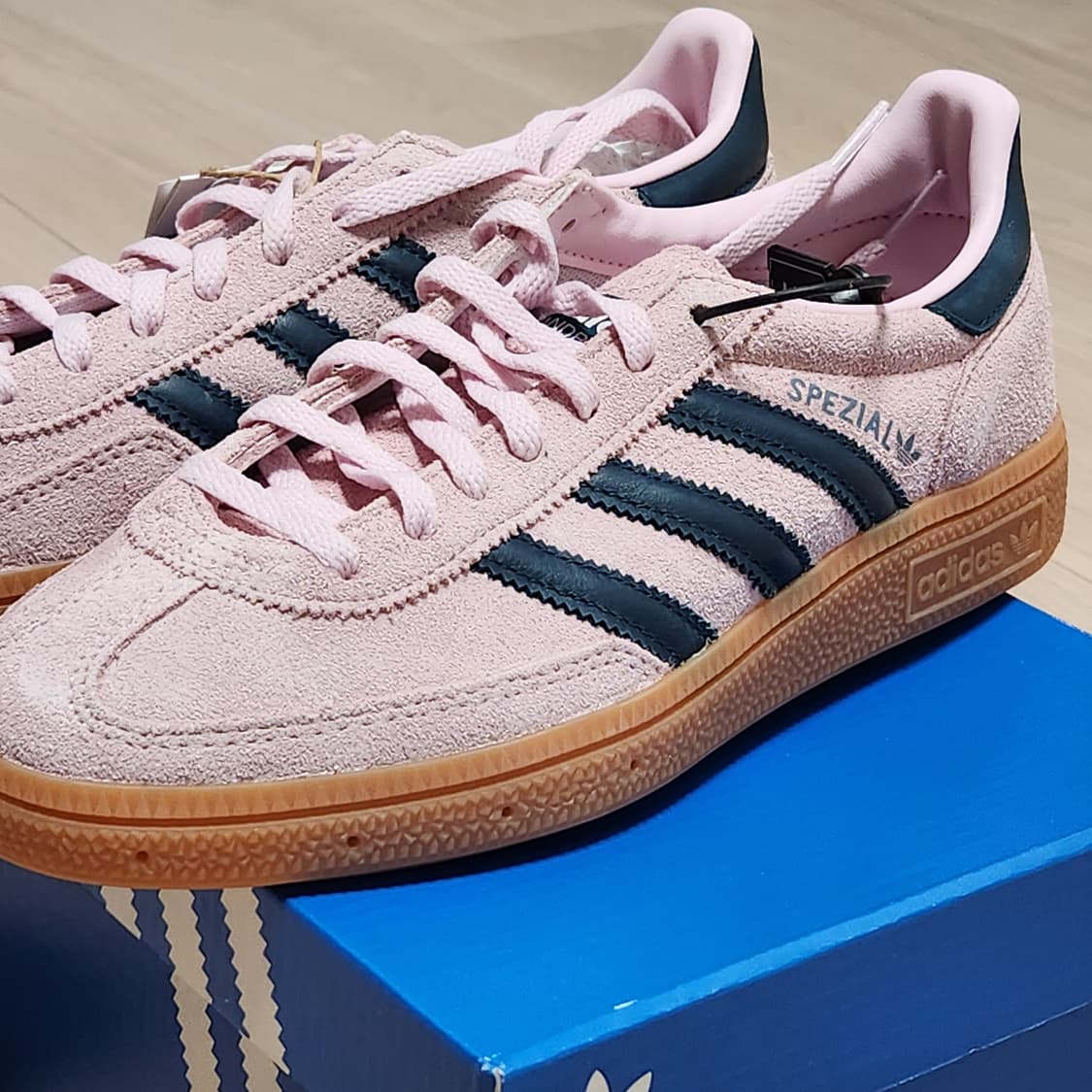 (W) 아디다스 스페지알 핸드볼 클리어 핑크 상품이미지2