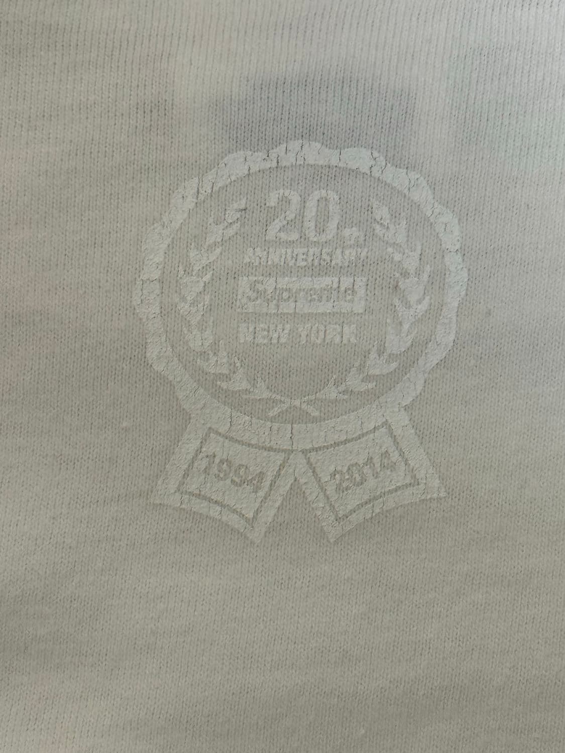 슈프림 20주년 힌색박스로고 티셔츠 fw-2014 상품이미지8