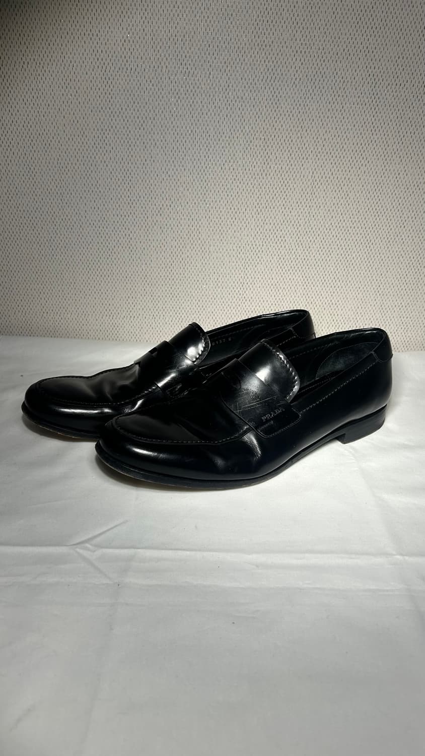 프라다 엠브로이더드 로퍼 상품이미지3