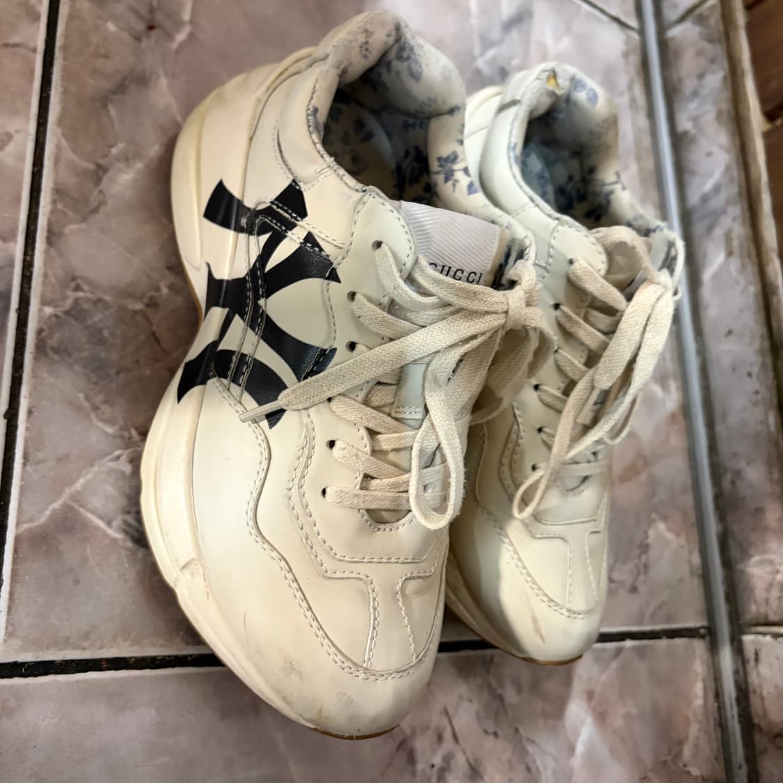 구찌 X MLB 뉴욕 양키스 라이톤 스니커즈 아이보리 230 상품이미지7
