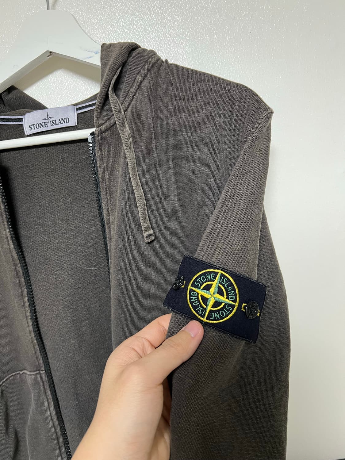 스톤아일랜드 워싱 후드집업 상품이미지4