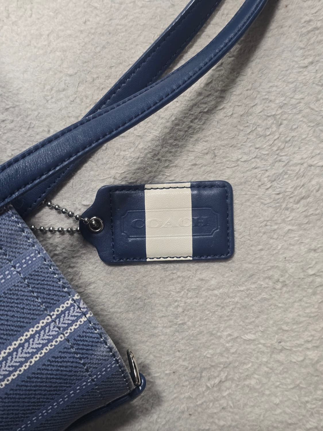 코치 스트라이프 PVC 레더 토트백  상품이미지3