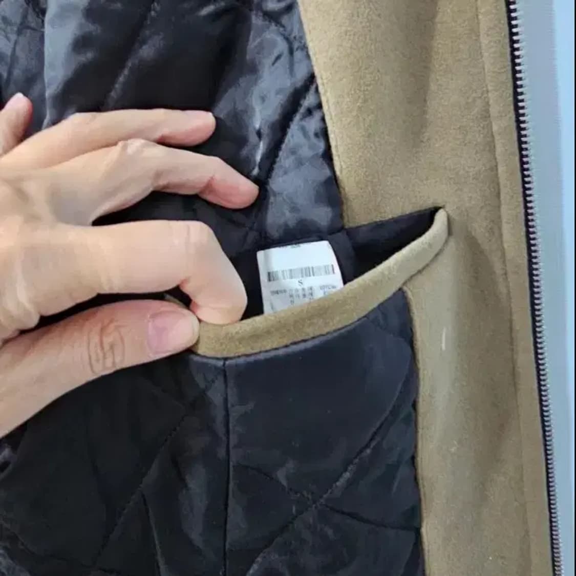 띠어리 남성 무스탕 점퍼 카키 95~100 상품이미지7