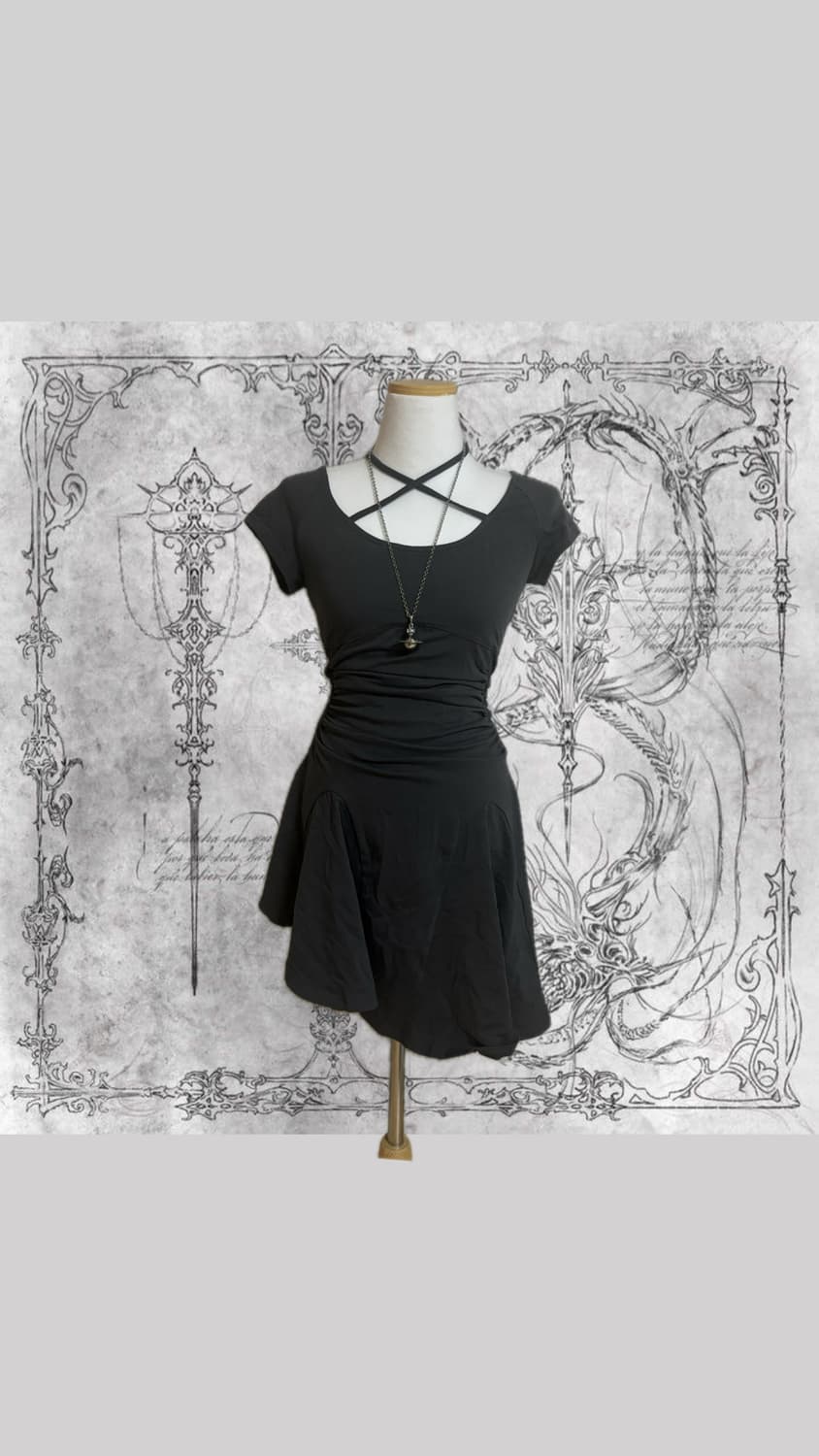 일리고 illigo 사선 원피스 상품이미지1