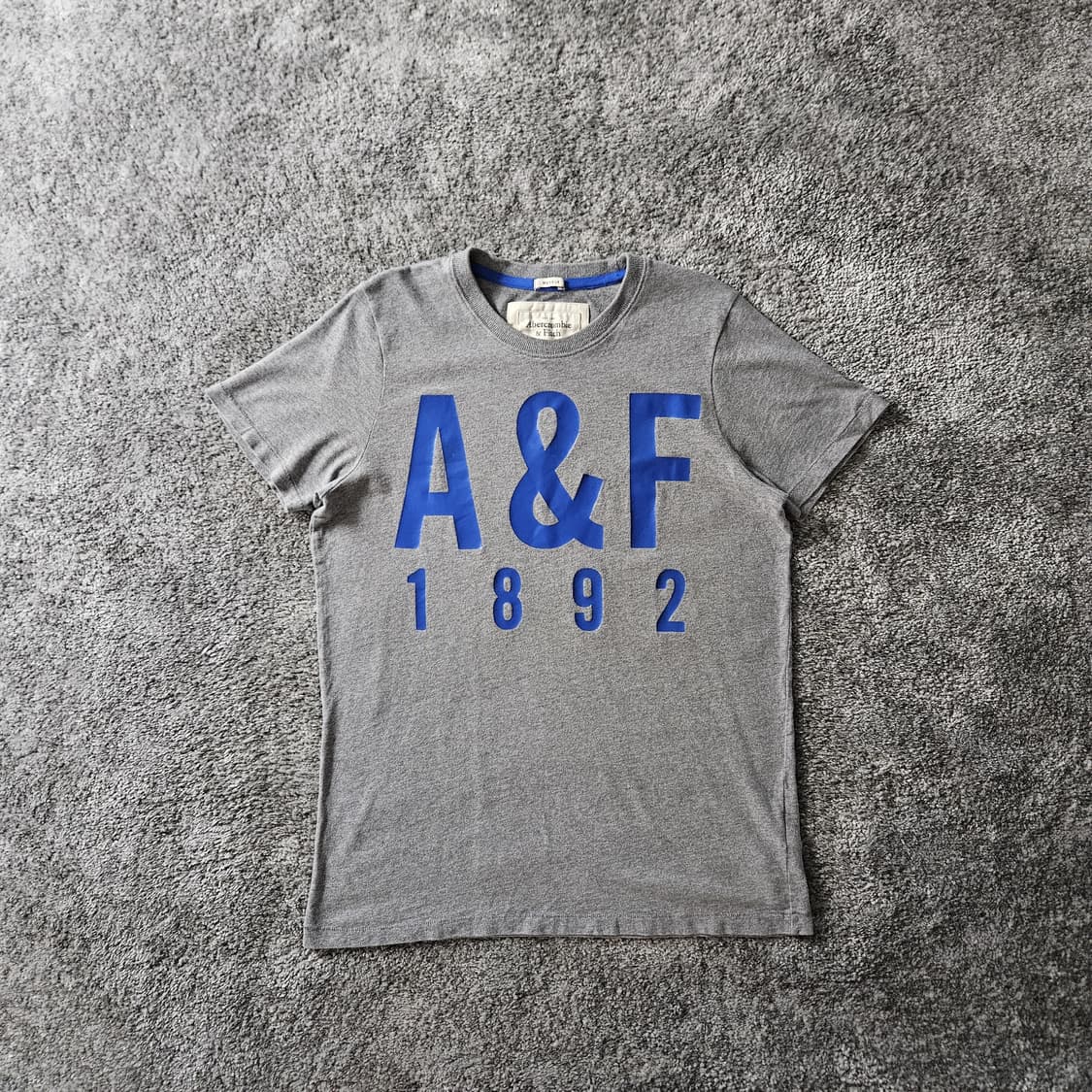 [무료배송] ABERCROMBIE & FITCH 반팔 티셔츠 상품이미지1