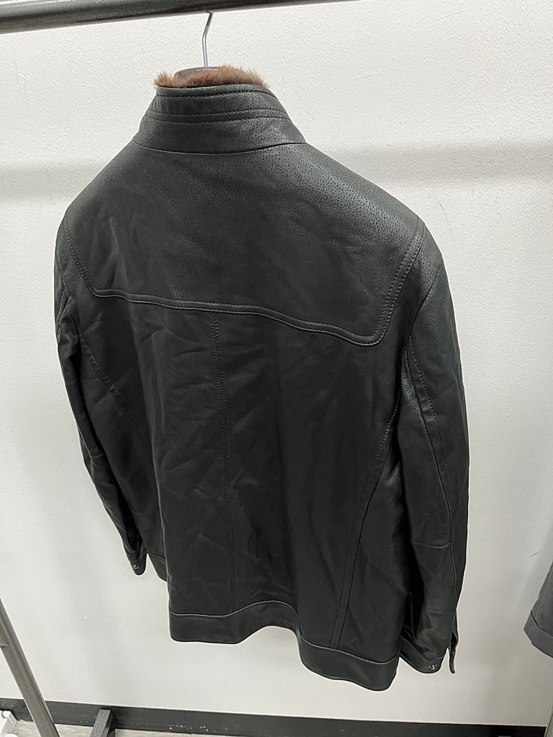 105) 지방시 모피내피 가죽자켓  상품이미지3