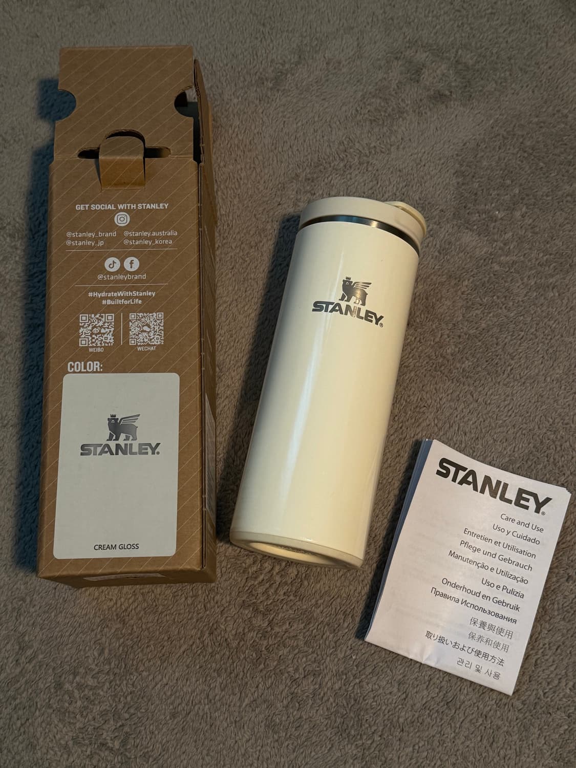 [새상품] 스탠리 트랜짓 플립탑 머그 355ml 크림글로스 상품이미지1