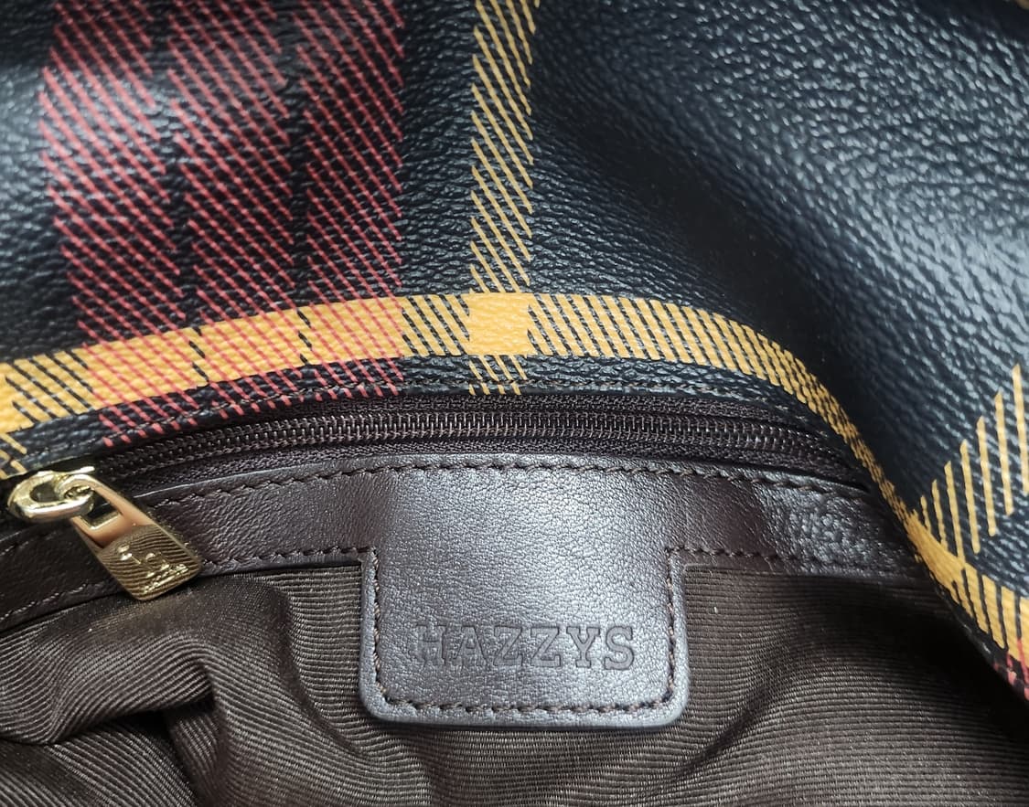 헤지스 HAZZYS 로고 엠보싱 체인 숄더백 상품이미지7