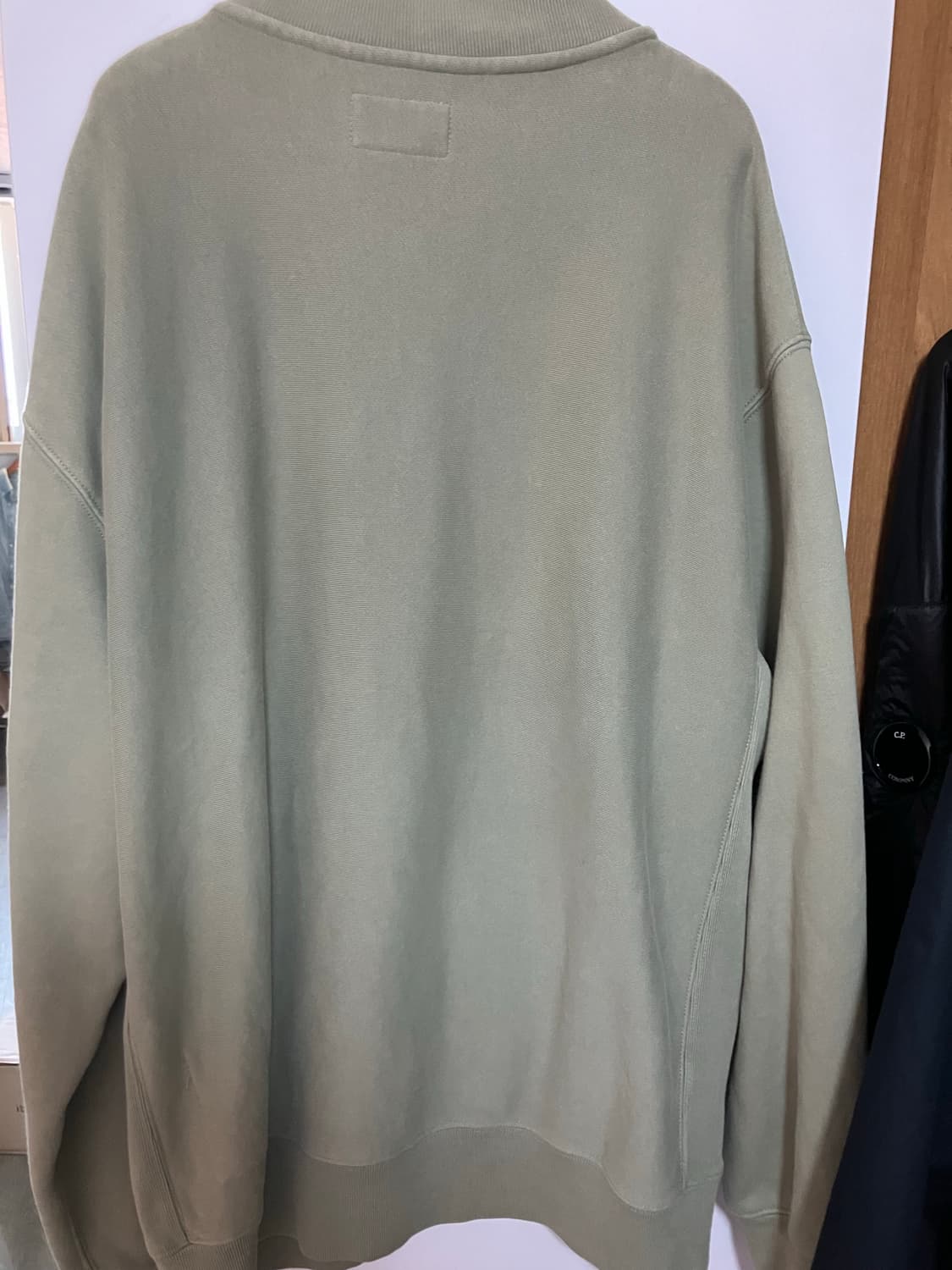 카키스 23fw 스웻 상품이미지3