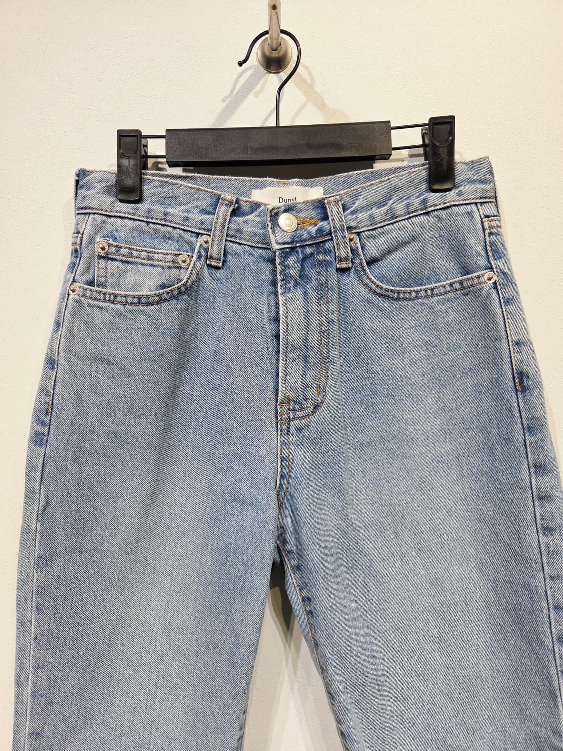 Dunst 던스트 데님 미드 쇼츠 연청 상품이미지3