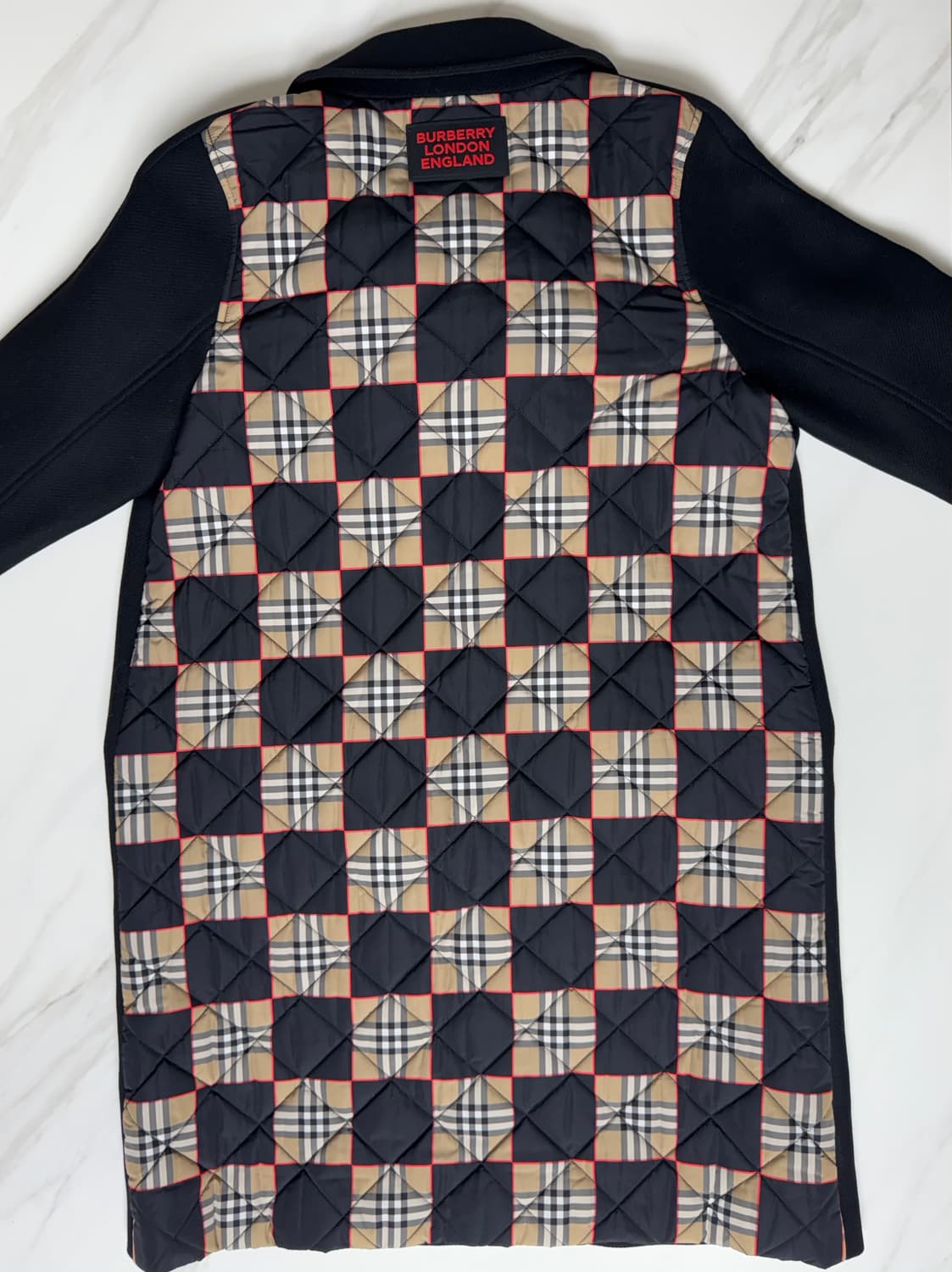 버버리 퀼팅 라이너 내장 울코트 60만원 상품이미지2