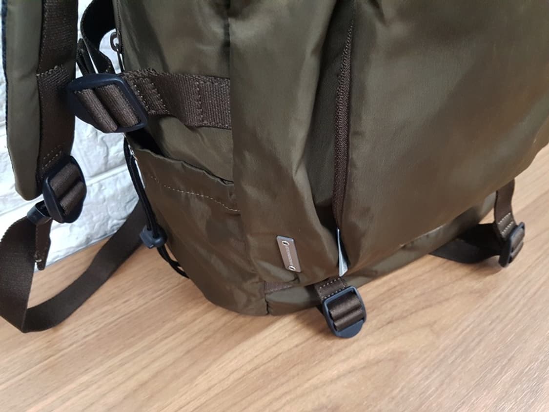 만다리나덕 남성 백팩 (정품) 상품이미지3