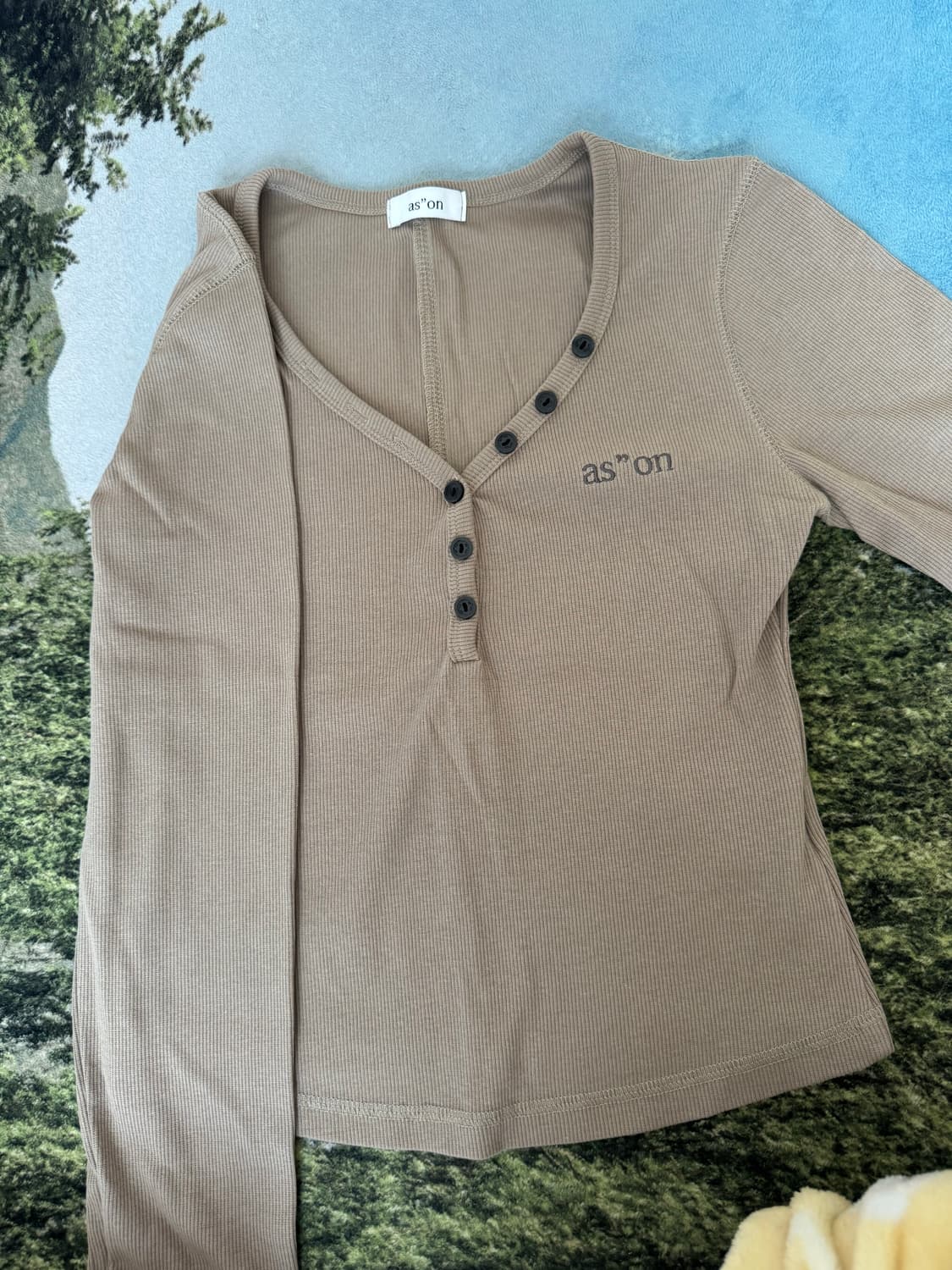 애즈온 이지버튼 롱티  상품이미지2