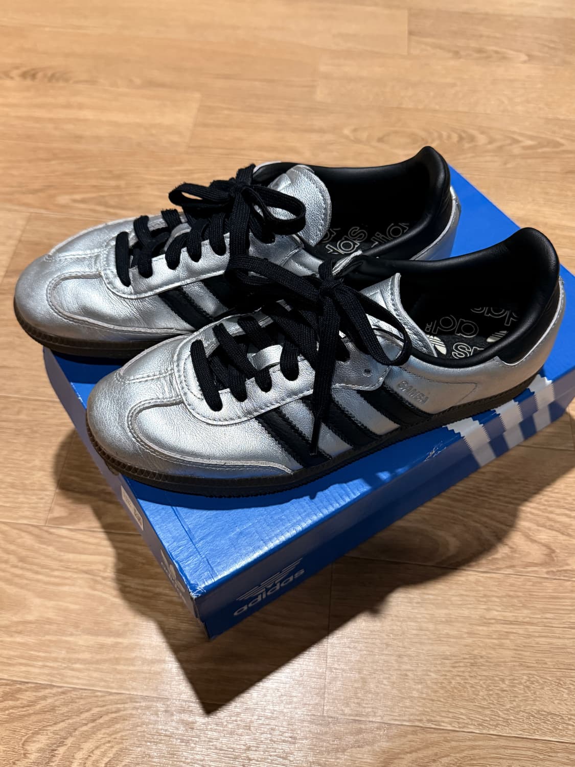 아디다스 삼바 OG 실버 메탈릭 코어 블랙 검 상품이미지3