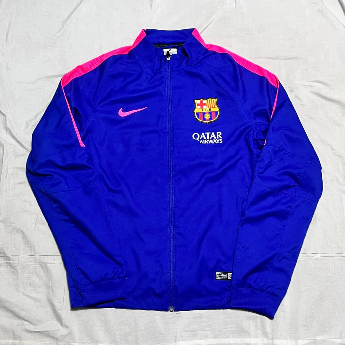 나이키 바르셀로나 유니폼 바람막이 상품이미지2