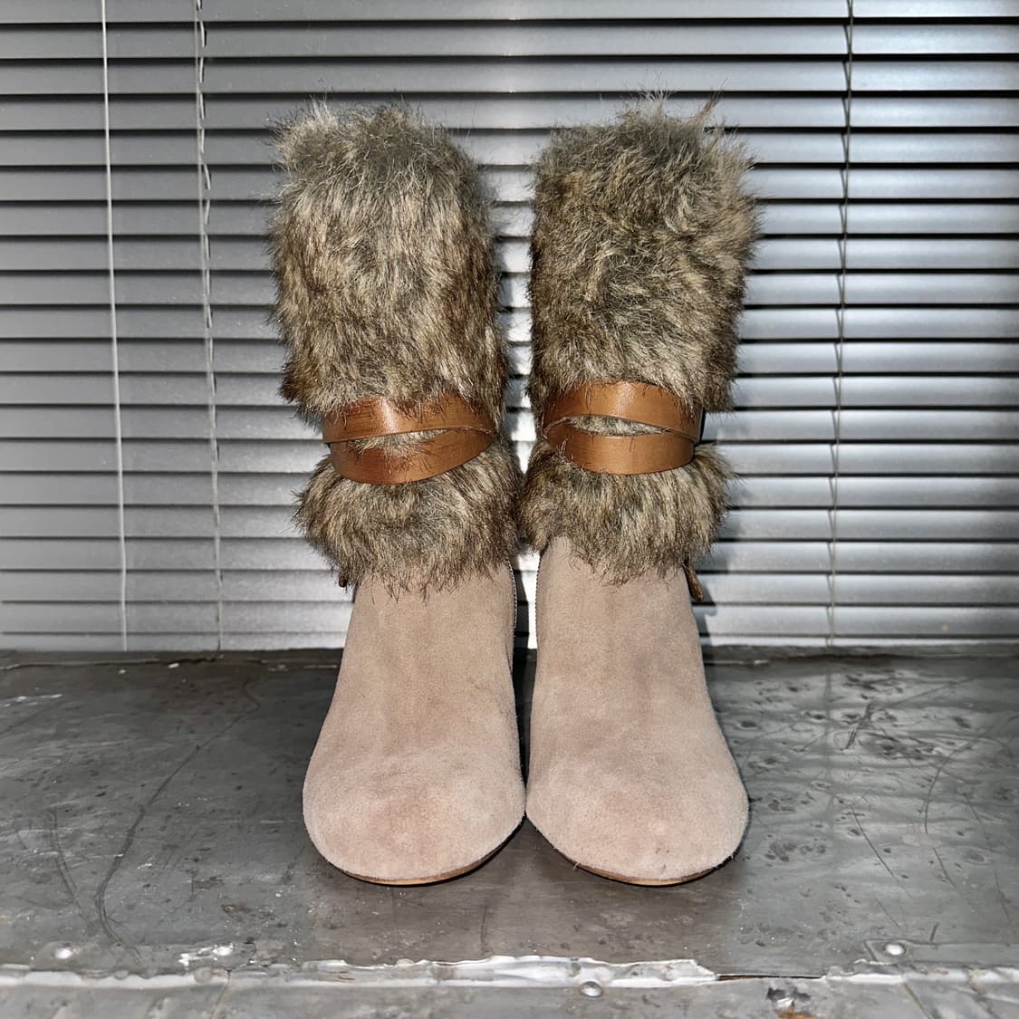 00s 스웨이드 & 퍼 웨치힐 부츠 상품이미지4