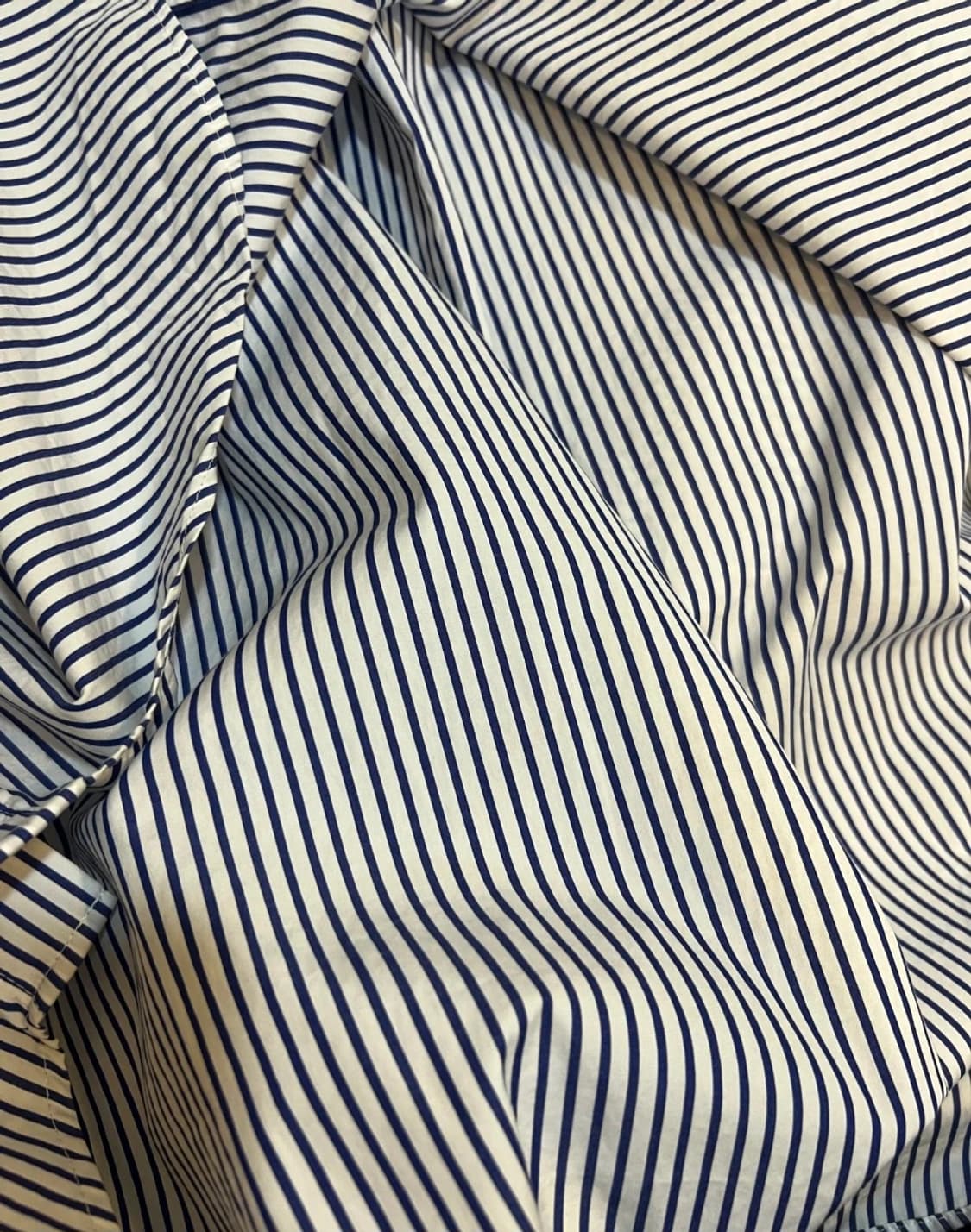 준지 JUUN.J 네이비 스트라이프 코튼긴팔셔츠

 상품이미지6