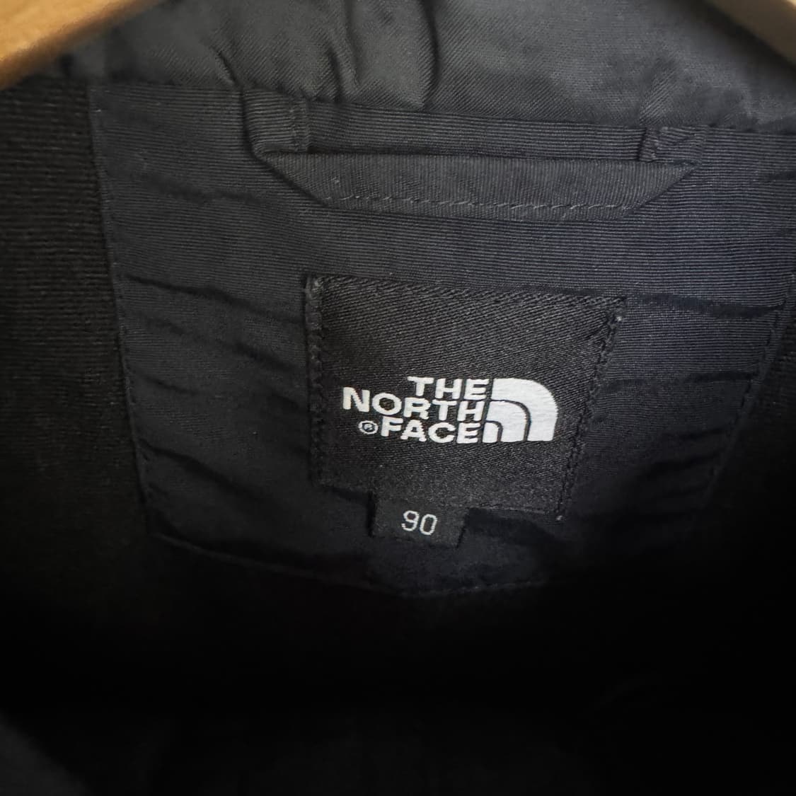 노스페이스 바람막이 자켓 상품이미지3