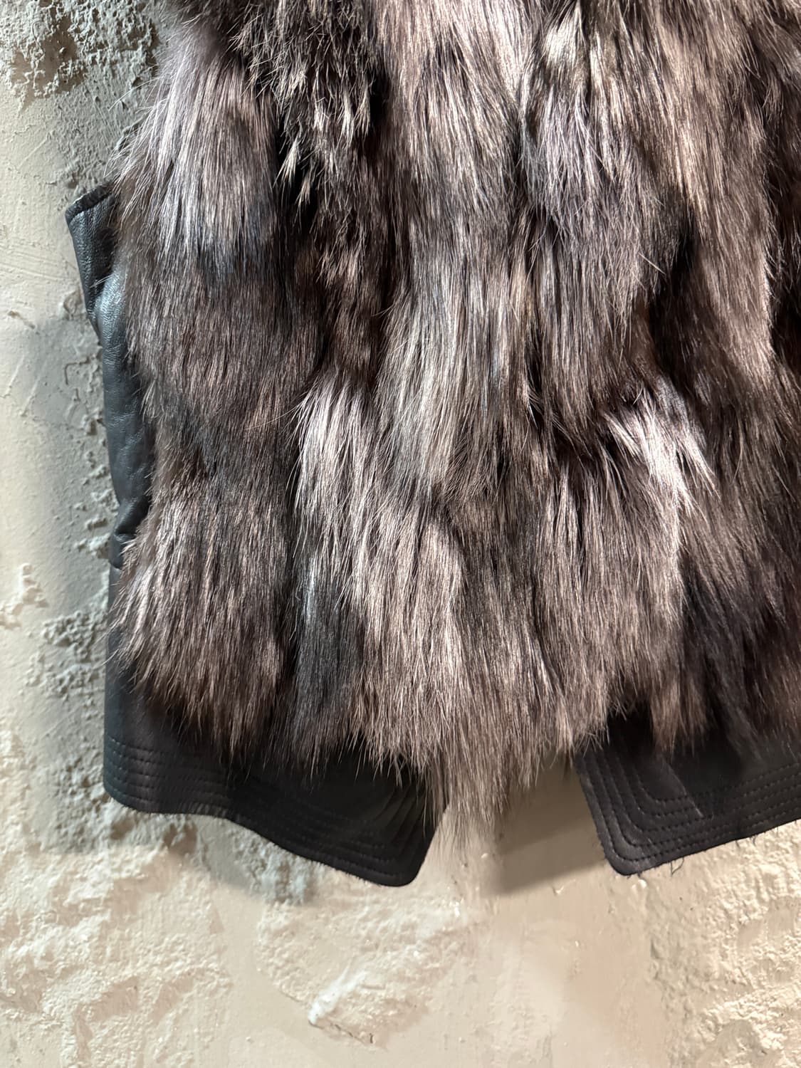 안식(ANSICH) 폭스퍼 밍크 레더 베스트 상품이미지2