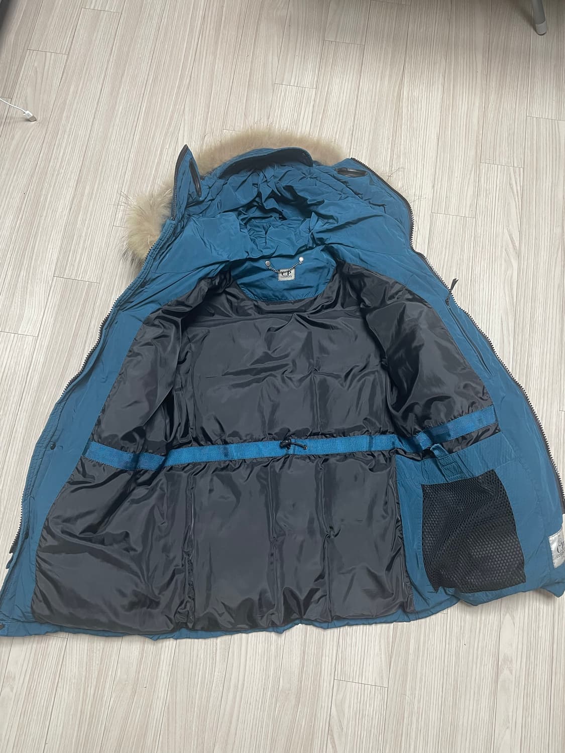 정품 C.P. COMPANY 노르지패딩 95 상품이미지4