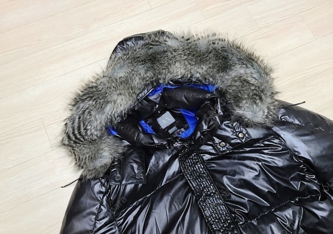 알마니 다운 패딩 상품이미지3