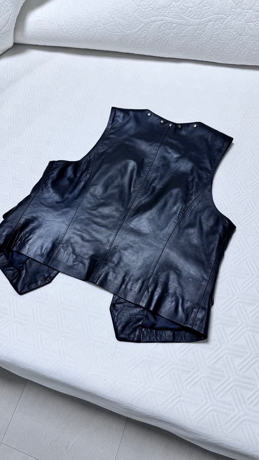 Leather vest 상품이미지2