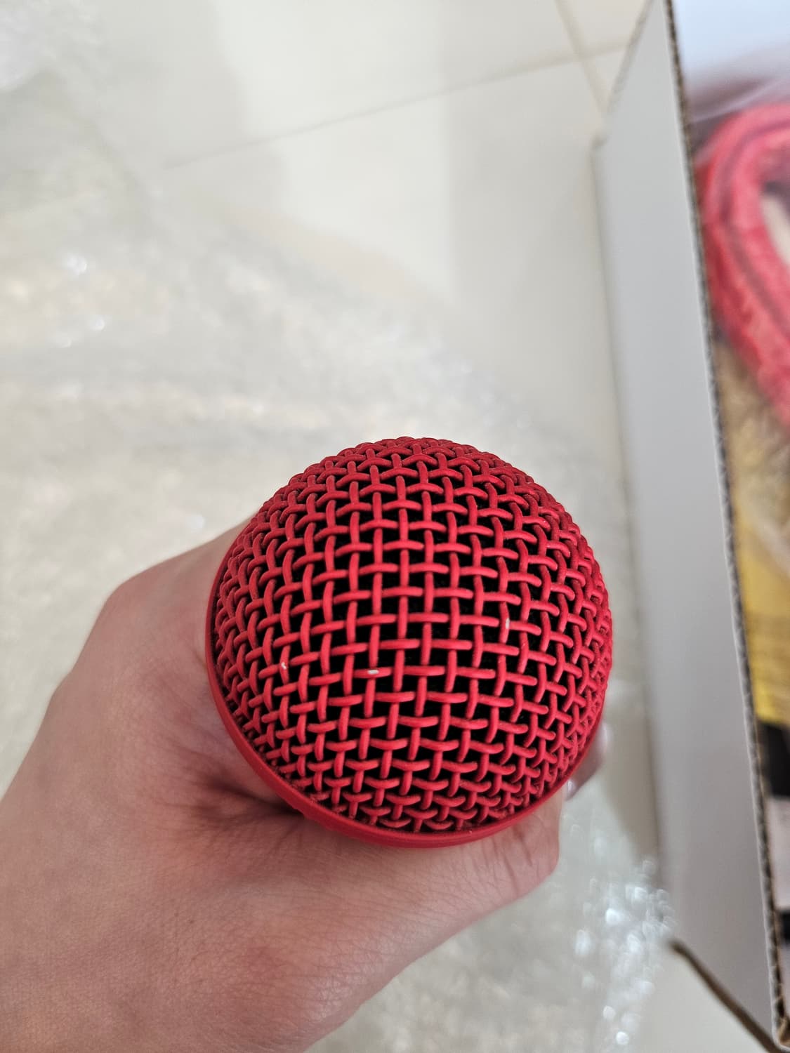 슈프림 슈어 보컬 마이크 SM58 레드 상품이미지3