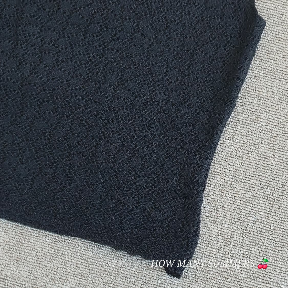 울 혼방 블랙 레이스 펀칭 니트 나시 상품이미지7