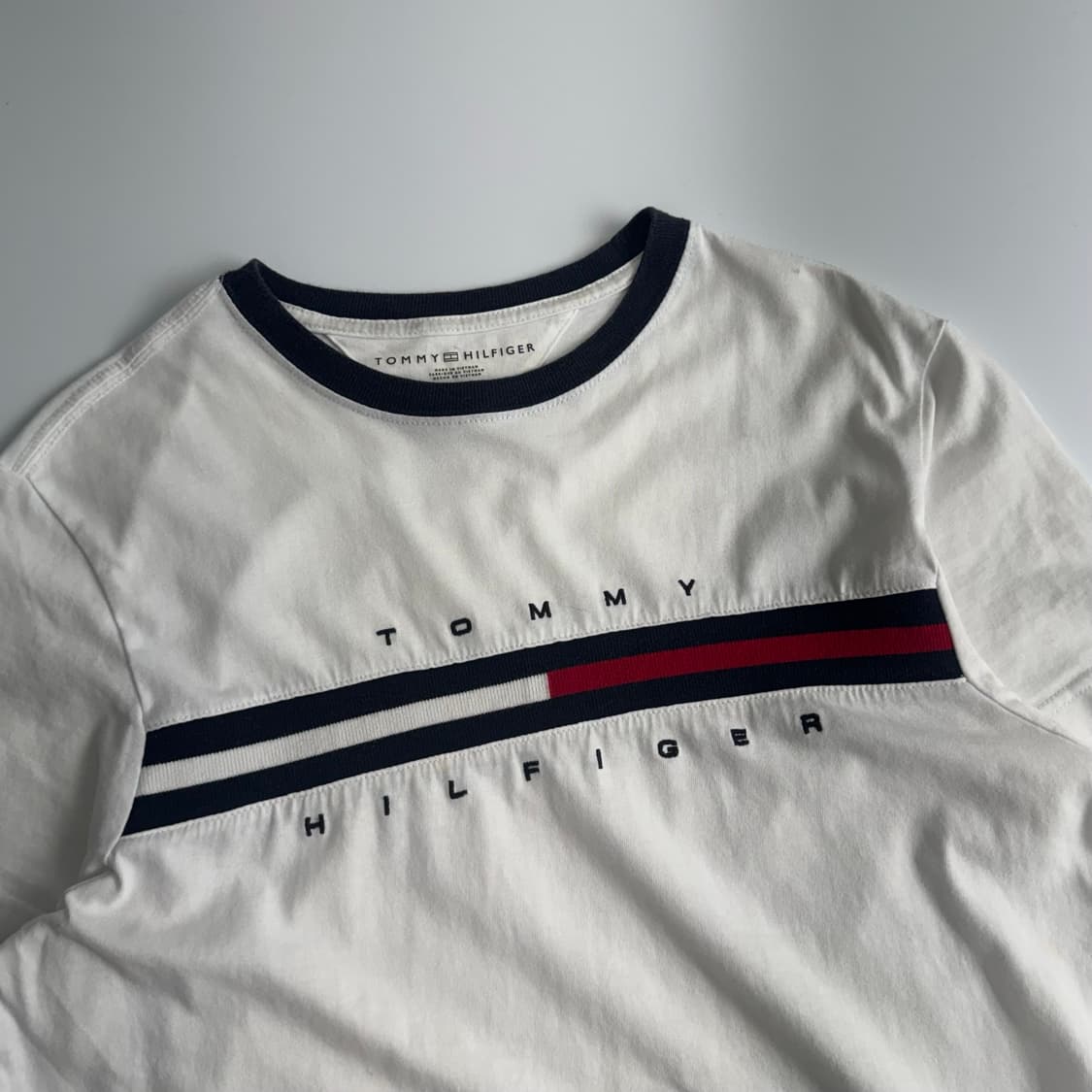 Tommy Hilfiger 타미힐피거 화이트 반팔  상품이미지4