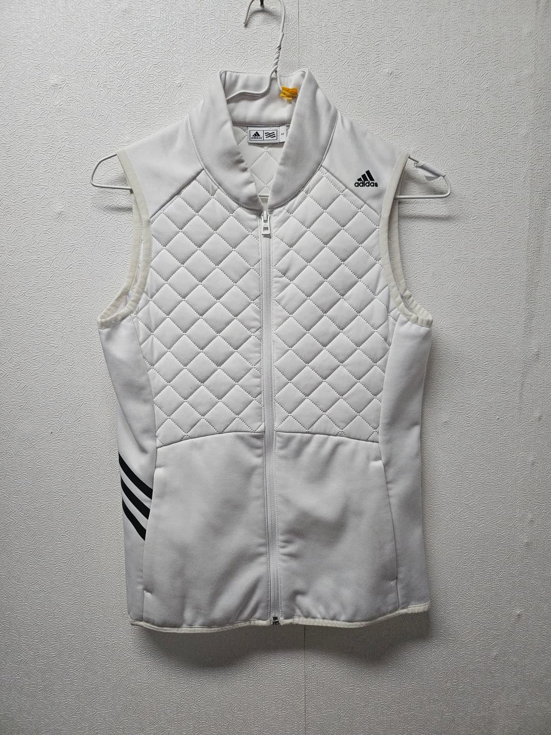 아디다스 퀼팅 조끼 화이트 여성용  S 상품이미지1