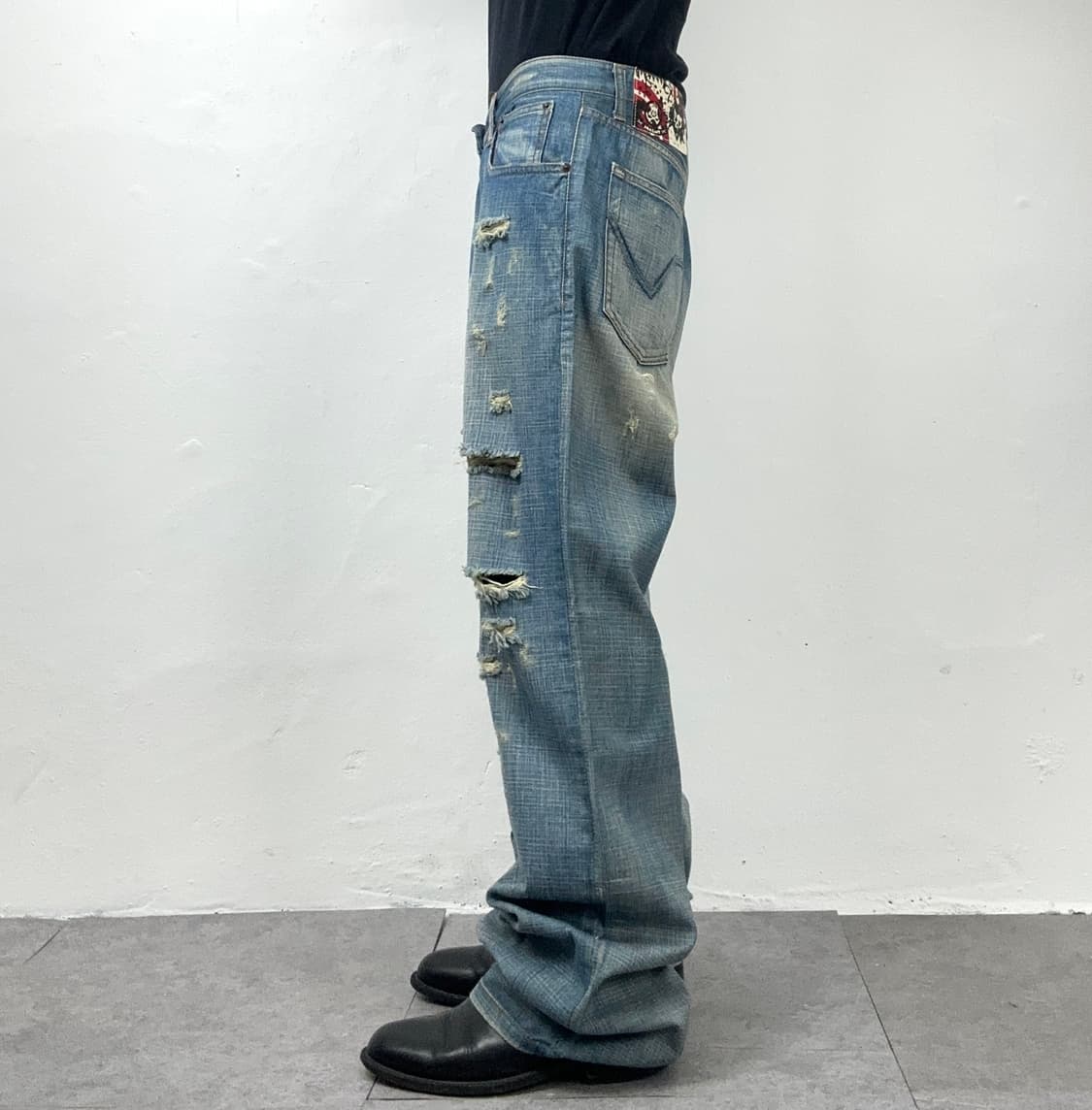 Skull Patch Low Crotch Wide Denim Pants 상품이미지3