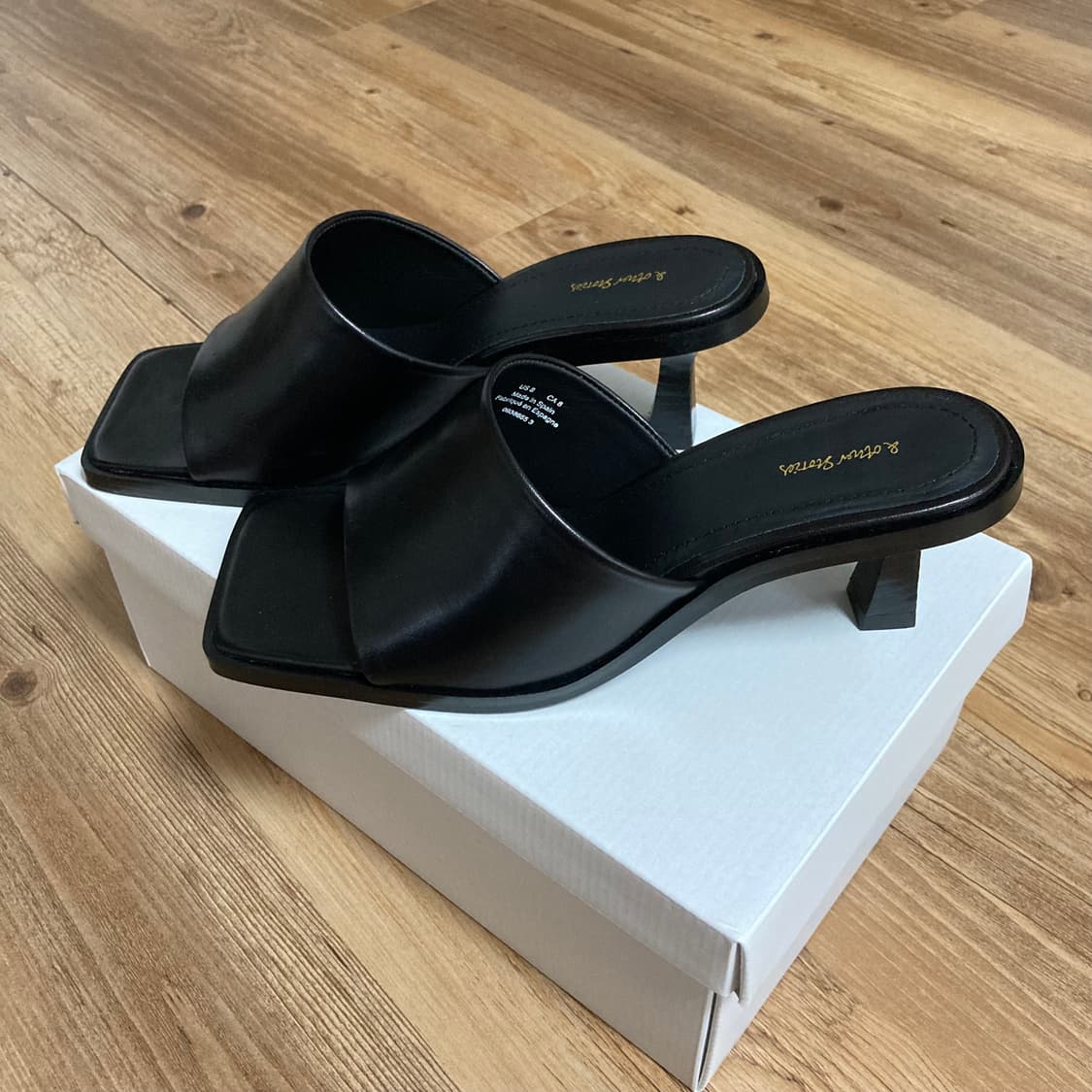 앤아더스토리즈 뮬 힐 37 상품이미지2