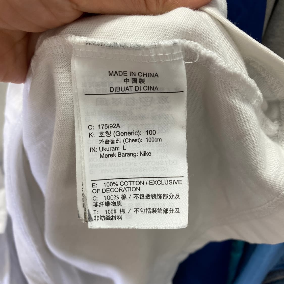 나이키조던 남성 반팔티 흰 L  상품이미지5