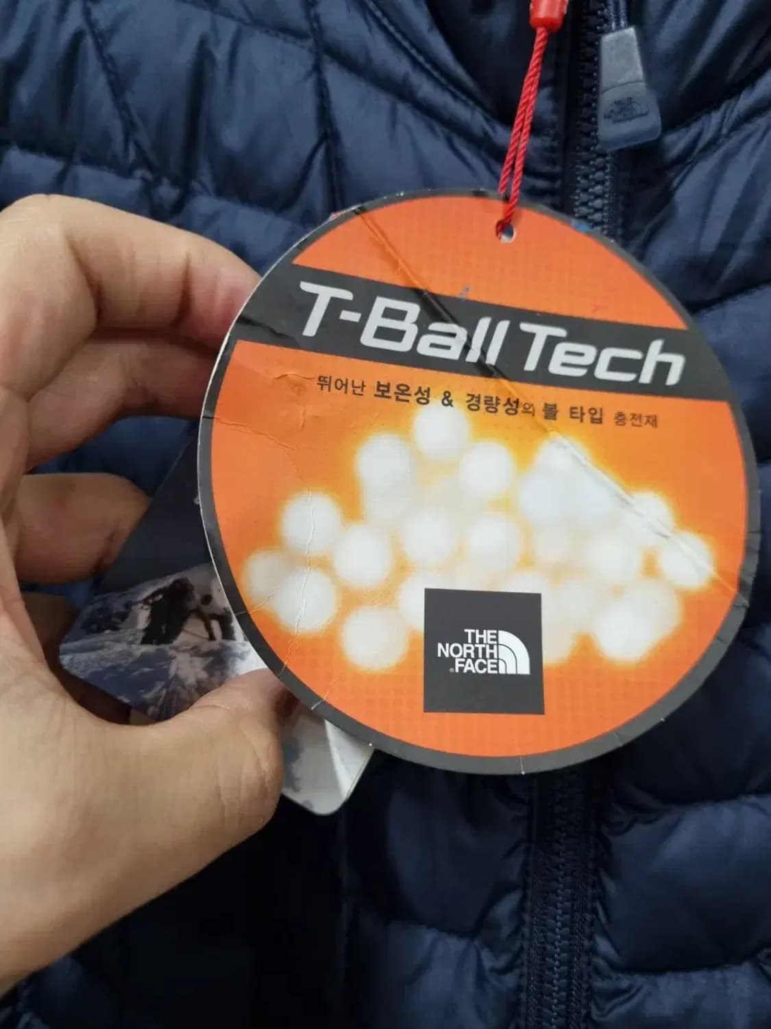 새상품) 노스페이스 경량패딩 여성 95 상품이미지4