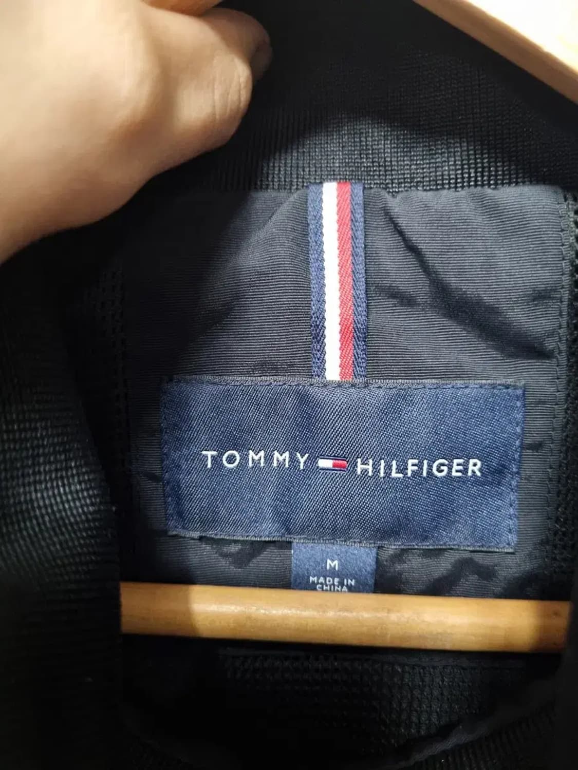 타미힐피거 블랙 후드 바람막이 자켓 100 상품이미지4