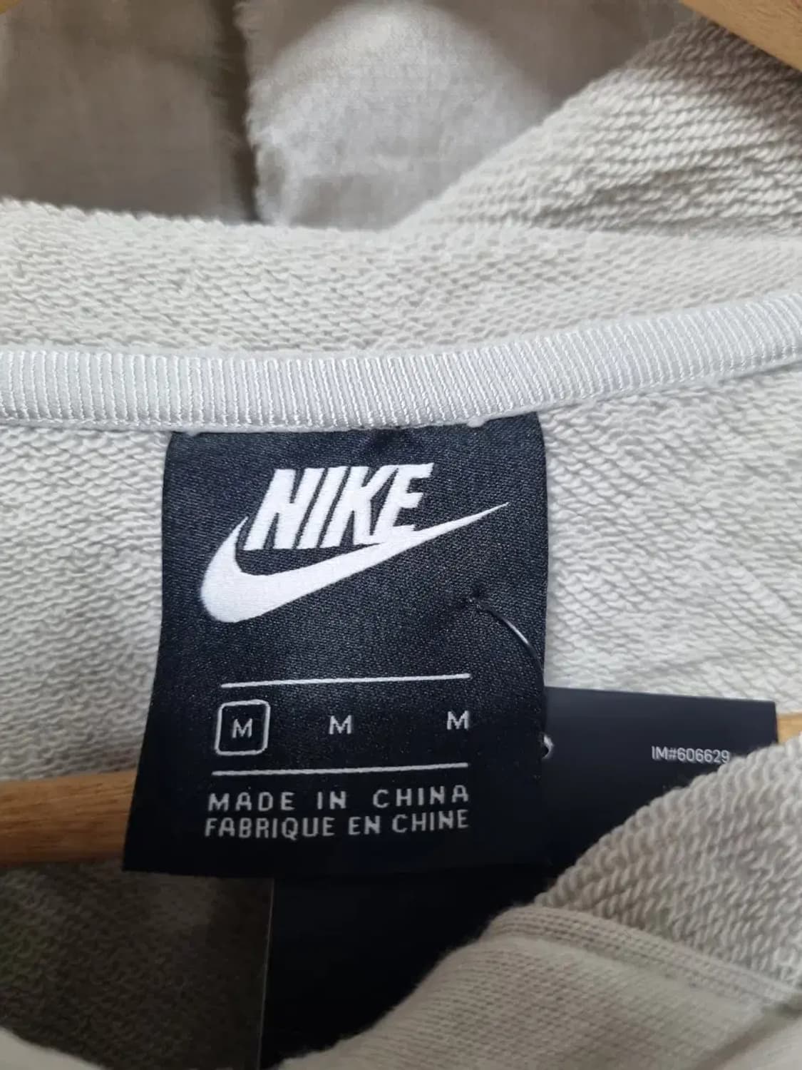 새상품) 나이키 스우시 크롭 후드티 M 상품이미지4