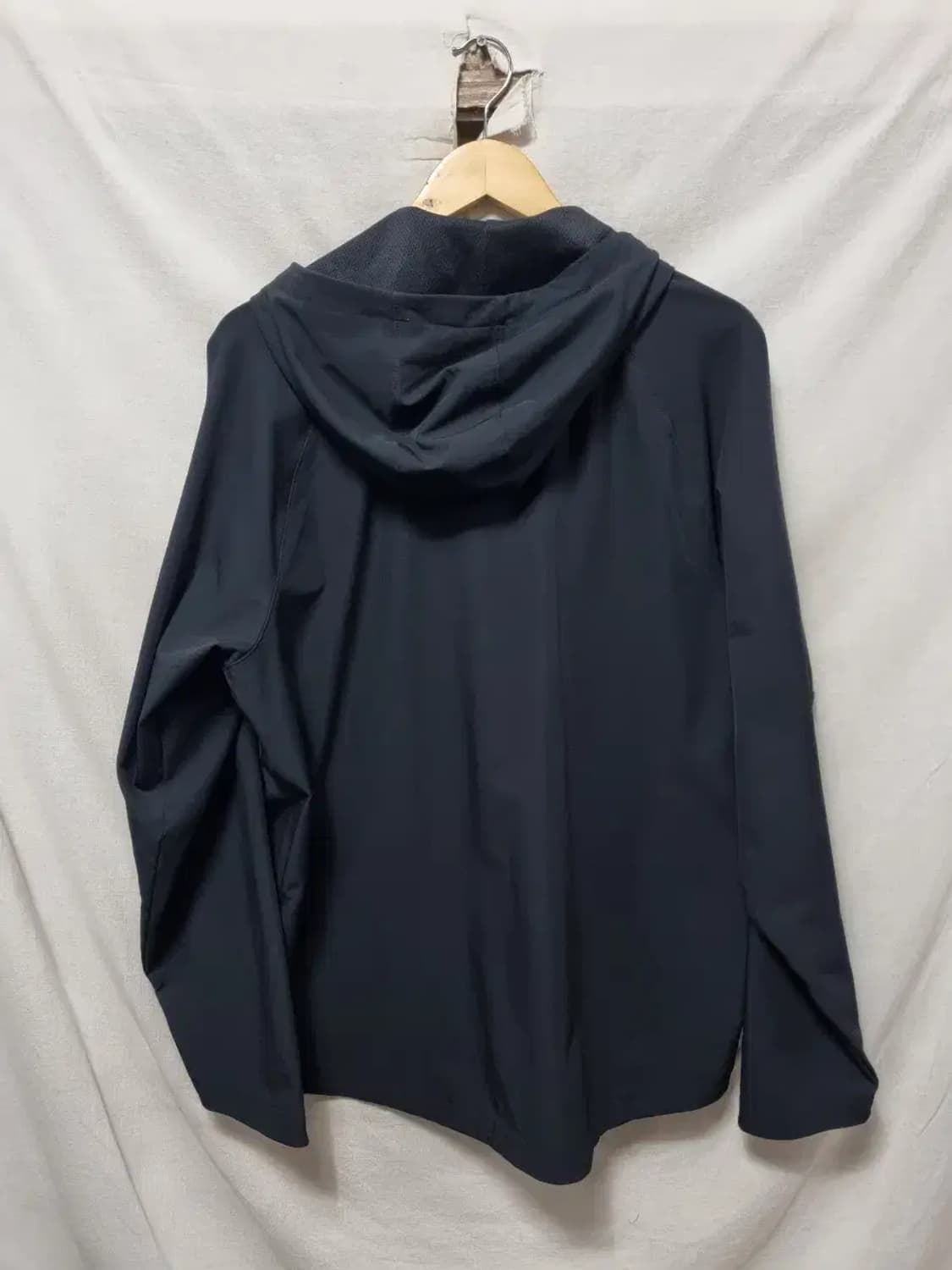 언더아머 기능성 바람막이 XL 상품이미지2