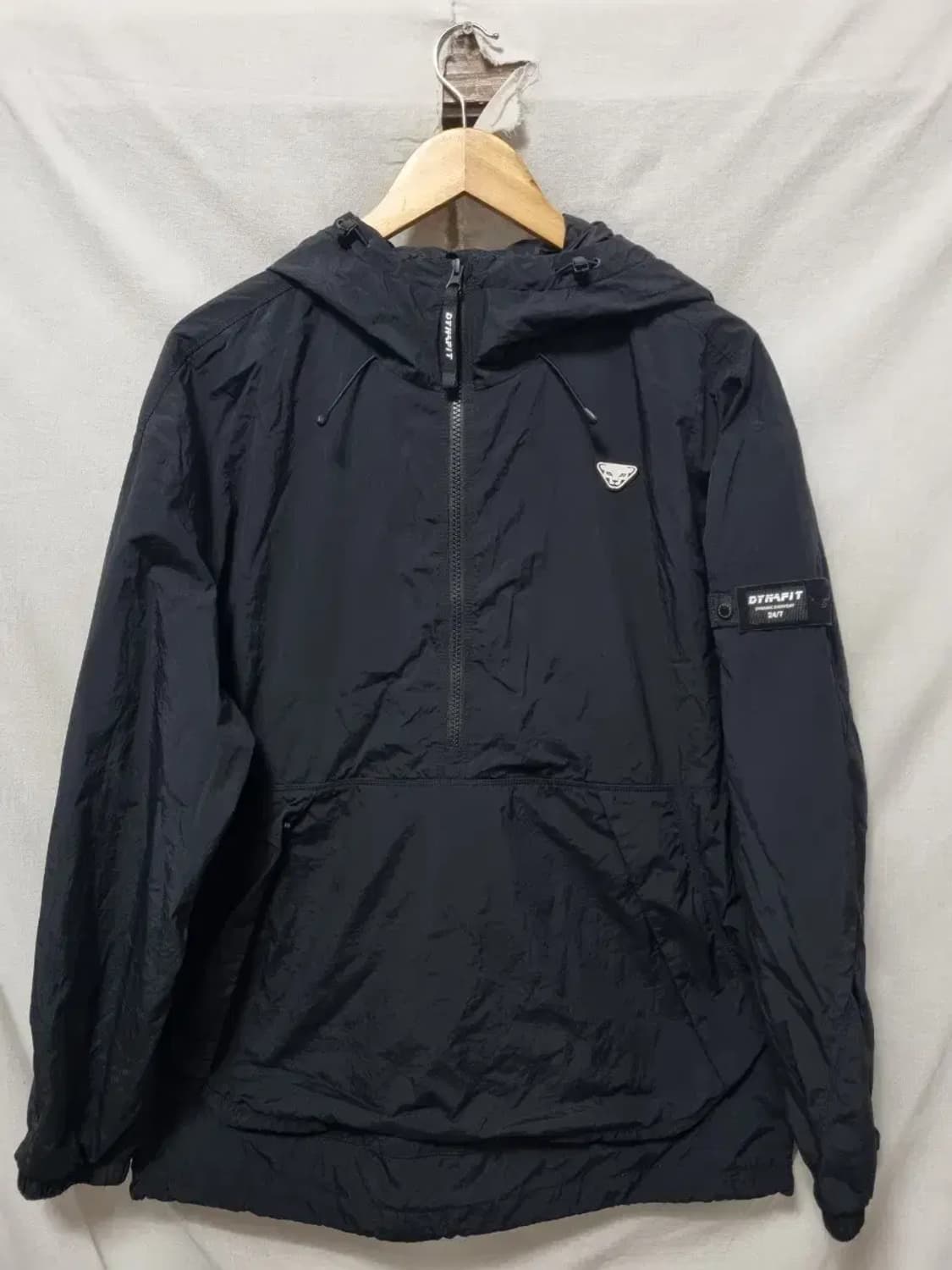 다이나핏 바람막이 아노락 XL 상품이미지1