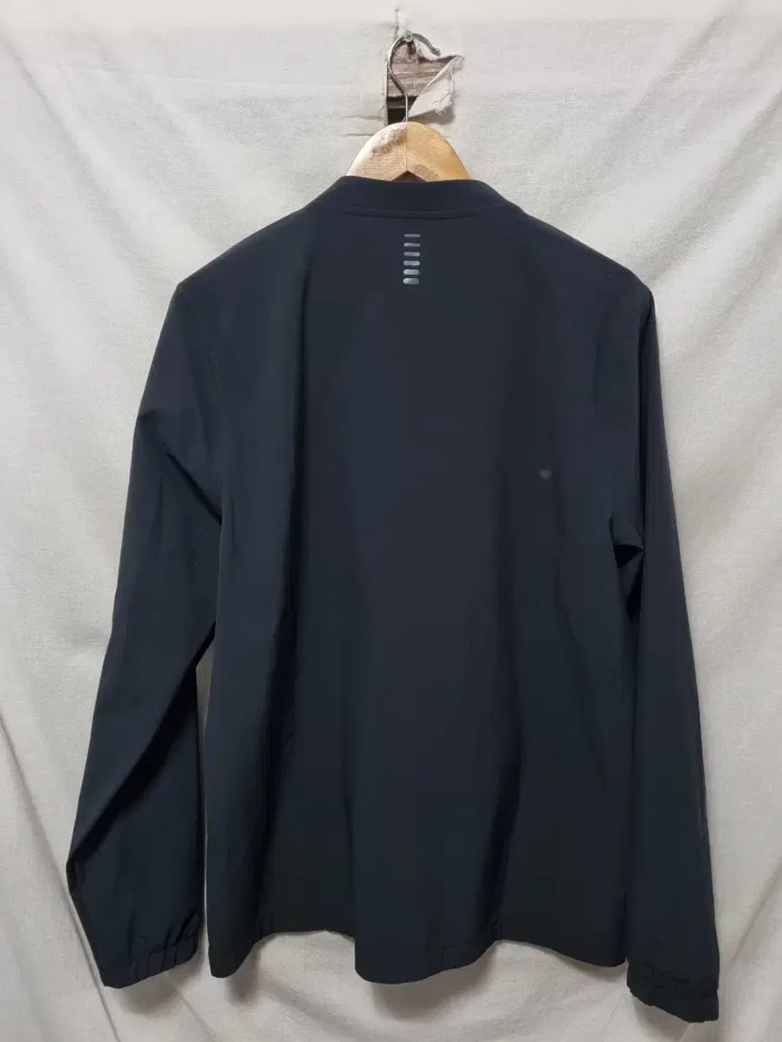 언더아머 블랙 집업 런닝 자켓 2XL 상품이미지3