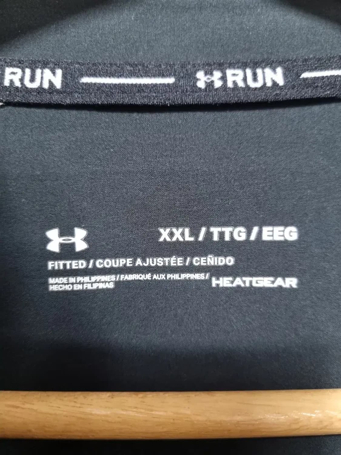 언더아머 블랙 집업 런닝 자켓 2XL 상품이미지4