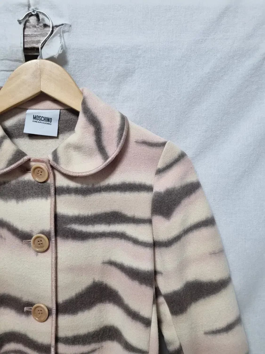 모스키노 타이거 패턴 벨트 코트 자켓 85~ 상품이미지3