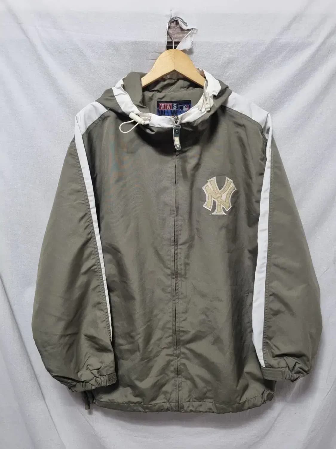 MLB WWS 뉴욕 양키즈 후드 바람막이  95~100 상품이미지1
