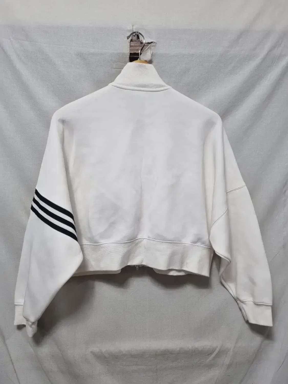 아디다스 크롭 집업 자켓 M 상품이미지3