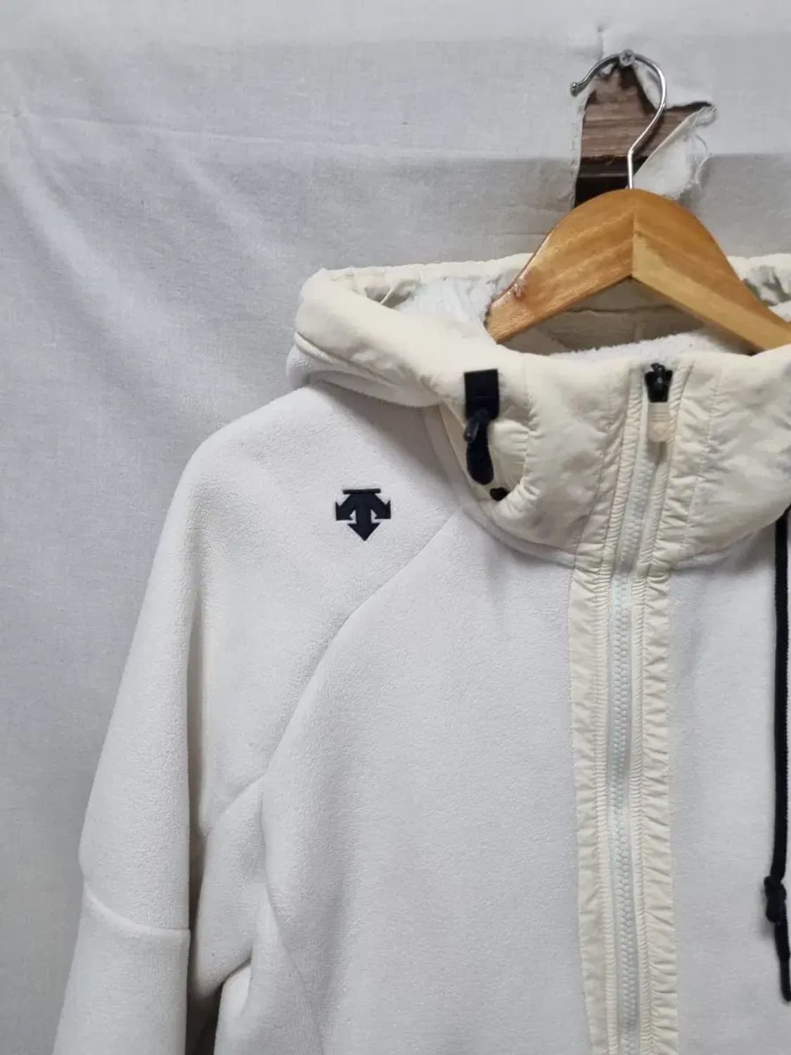 데상트 기모 후드 집업 자켓 90 상품이미지3