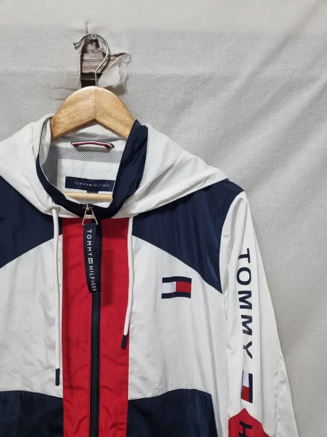 타미힐기거 바람막이 후드 자켓 M 상품이미지3