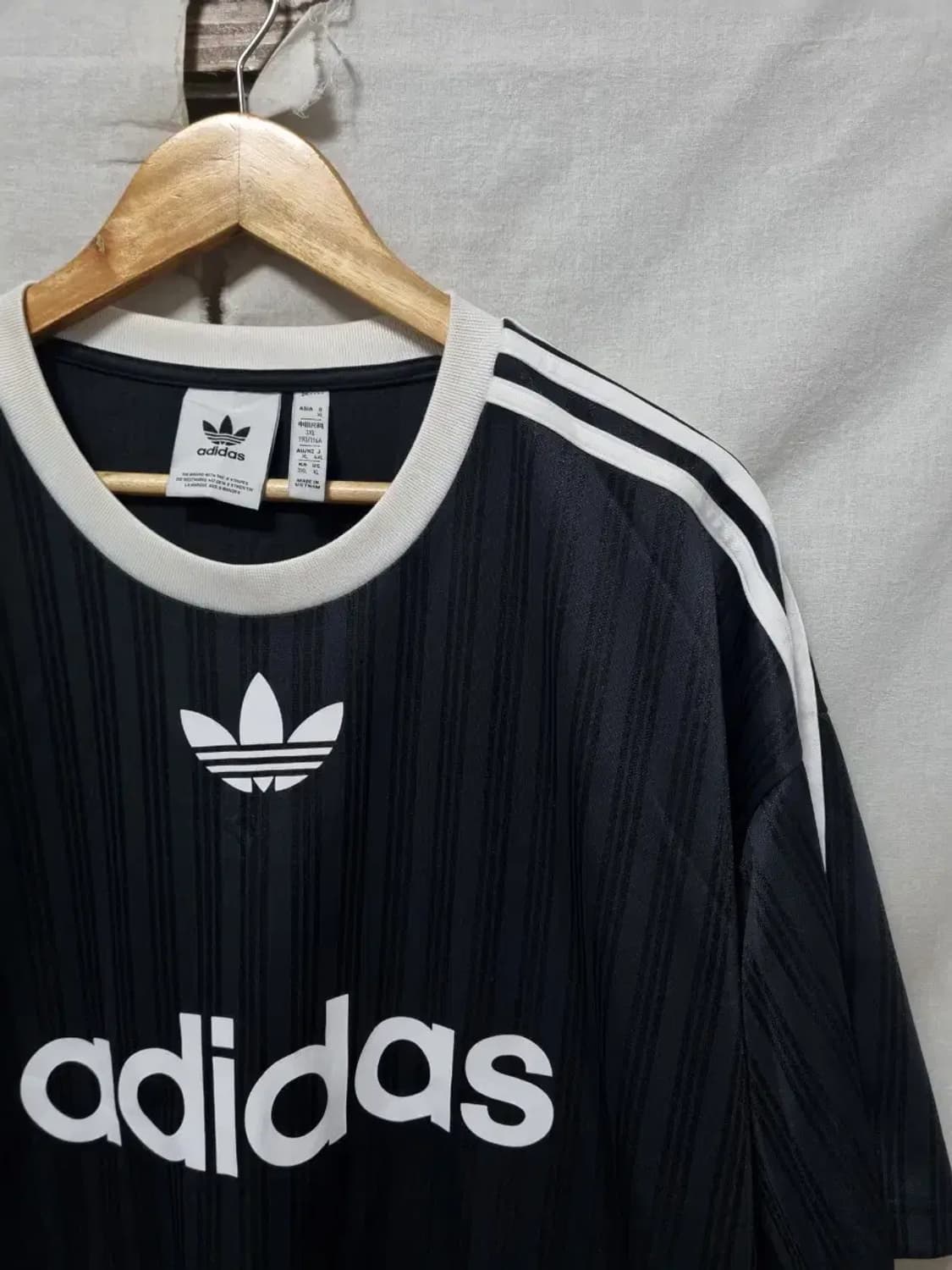 아디다스 블랙 삼선 반팔 티셔츠 3XL 상품이미지3