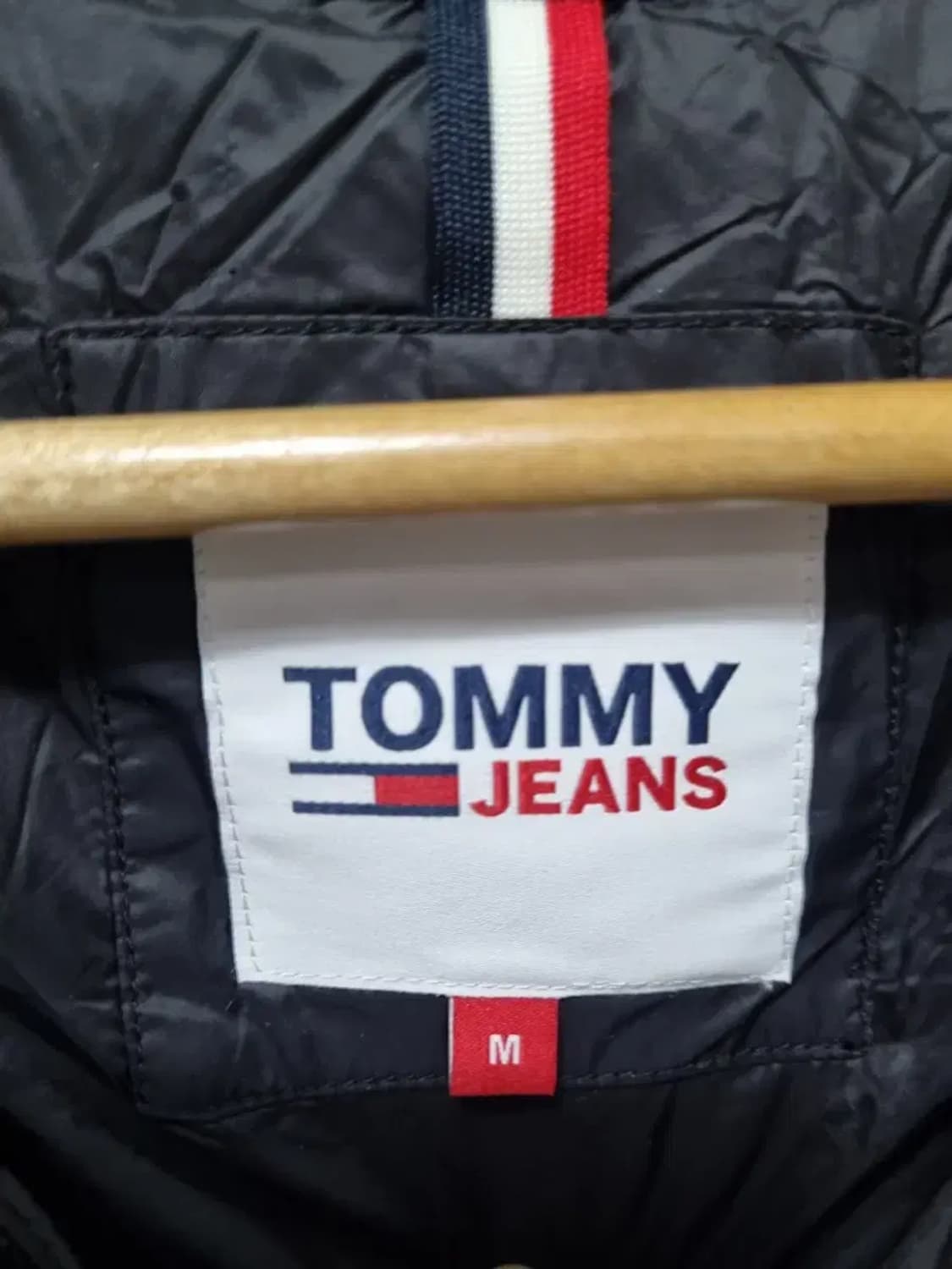 타미힐피거 패딩 조끼 M 상품이미지4
